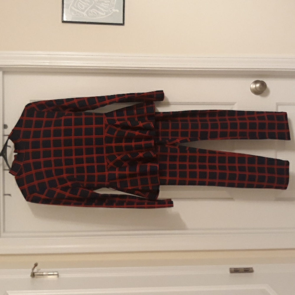2pc pants set Navy/ Red size 6